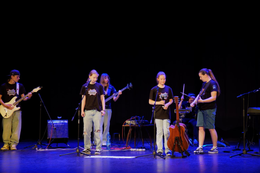 6b262b5f-4c78-4b16-bf15-d308ae724ca4.jpg