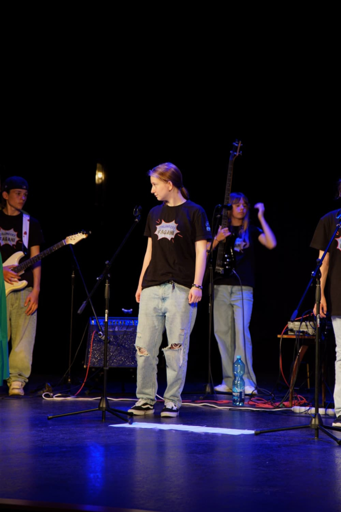 142403f2-3808-49ea-beed-edd731fdb065.jpg